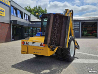 Horticultural Tractors New Holland Boomer 3050 Comoact Tractor + Bos Maaiarm
