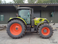 Tractor Claas Arion 660