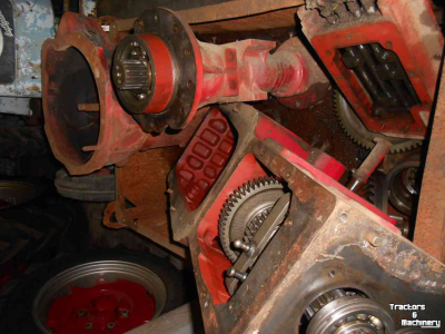 Used parts for tractors International 33 SERIE