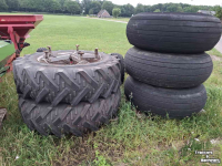 Wheels, Tyres, Rims & Dual spacers Kleber 16.9 R 34 dubbellucht set
