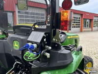 Horticultural Tractors John Deere 3038E