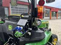 Small-track Tractor John Deere 3038E