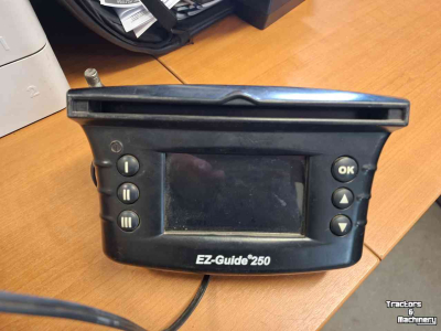 GPS steering systems and attachments PTX Trimble EZ250