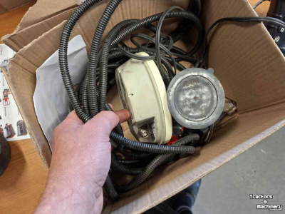 GPS steering systems and attachments PTX Trimble EZ250
