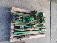 Used parts for tractors John Deere diverse trekhaken John Deere