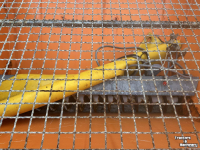 Other cleaning and sweeping machines and accessories  Zoutstrooier op aanhanger
