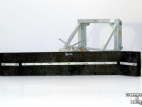 Rubber yard scraper Qmac 180 MECH SCHUIN+HOEK SCHAEF 833-843