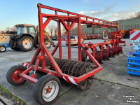 Ploughs Niemeyer Ultra 3-140 zwenkploeg met pakker