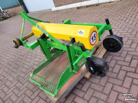 Potato harvester  zij schudlichter  / zij rooier
