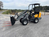 Wheelloader Giant D263S shovel