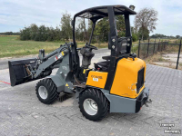 Wheelloader Giant D263S shovel