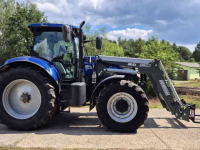 Front-end loader New Holland snr 660