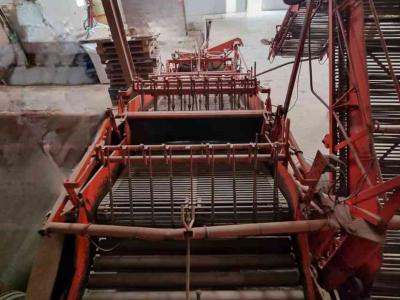 Potato harvester Amac D2 wagenrooier