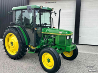 Tractor John Deere 5400