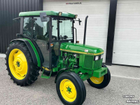 Tractor John Deere 5400