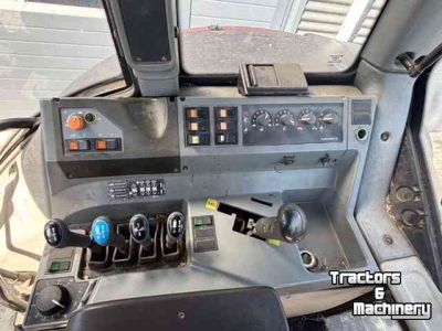 Tractor Valtra N141