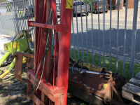 Fork lift & Fork lift truck  Hefmast met balenprikker