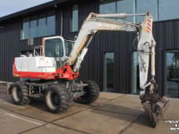 Excavator mobile Takeuchi TB070W mobiele graafmachine mobiele kraan bandenkraan