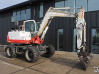 Excavator mobile Takeuchi TB070W mobiele graafmachine mobiele kraan bandenkraan