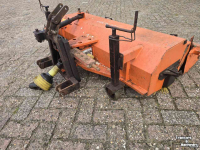 Sweeper Kubota Veegmachine 125 cm