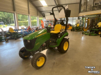 Small-track Tractor John Deere 2026R