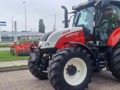 Tractors Steyr 4130 Profi CVT