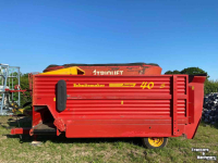 Silage-block distribution wagon Schuitemaker Amigo 40S