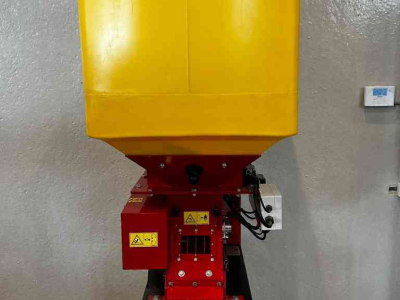 Seed drill Europart Technik Plus - EuroPart ETJ6 TOPCON Isobus ECU