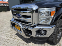 Pick-up Ford Lariat, Crew-Cab, Grijs kenteken.