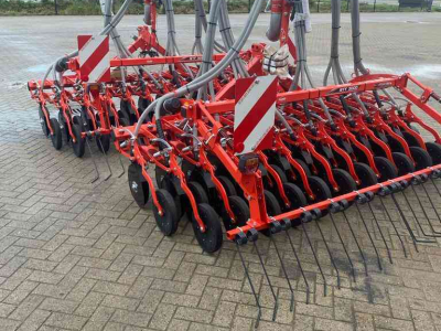 Seed drill Kuhn BFT3000
