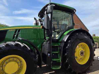 Tractor John Deere 7310R