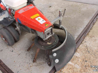 Weed brusher Nimos MUG onkruidborstel borstelmachine Honda motor