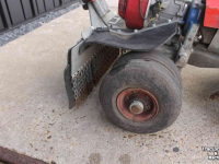 Weed brusher Nimos MUG onkruidborstel borstelmachine Honda motor