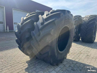 Wheels, Tyres, Rims & Dual spacers  800/70R38 & 600/70R28