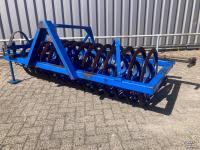 Furrow presses  Vorenpakker voor 4-schaar Ploeg