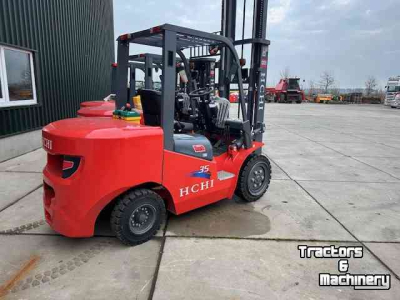 Forklift  hchi   3500kg  2 stuks voorraad