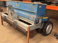 Overseeder Vredo DZ 2 meter doorzaaimachine