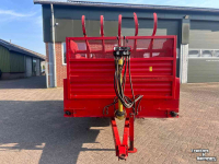 Silage-block distribution wagon Schuitemaker Amigo 30 S