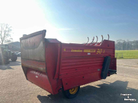 Silage-block distribution wagon Schuitemaker Amigo 30 S
