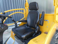 Wheelloader Eurotrac W12S Shovel
