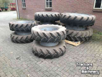 Wheels, Tyres, Rims & Dual spacers  13.6r28