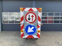 Other equipment for road, roadside and ditch maintenance  Actiebord / Verkeersbord / Waarschuwingsbord