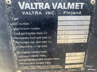 Tractor Valtra 900 4WD 16+8 40KM ALO-FR.LDR.