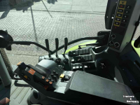 Tractor Claas Arion 620