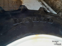 Wheels, Tyres, Rims & Dual spacers Good Year Optitrac DT830