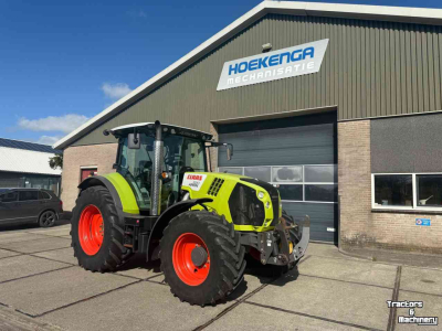Tractor Claas Arion 620