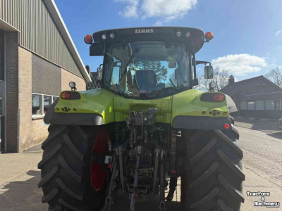 Tractor Claas Arion 620