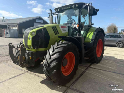 Tractor Claas Arion 620