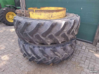Wheels, Tyres, Rims & Dual spacers Good Year 18.4R38 velgen kleine steek banden wielen