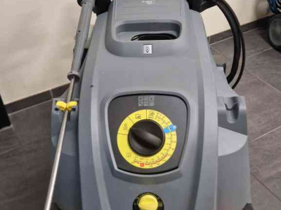 High-pressure cleaner, Hot / Cold Karcher HDS 8/18